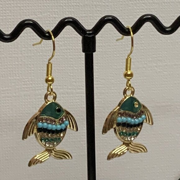 Fish Earring, Fishing Earring, Fish Jewelry, Gift Idea, Silly Animal Earrings - Picture 5 of 8